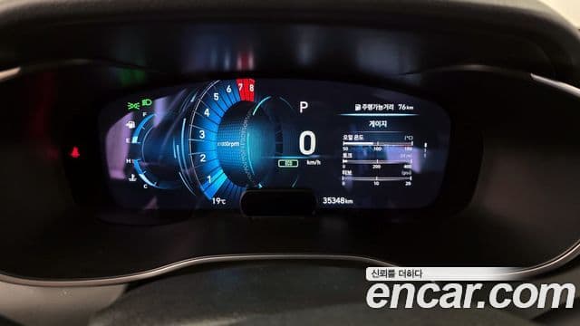 Genesis G70 2020 — ფოტო 8/20