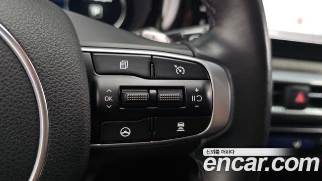 Kia K5 2021 — ფოტო 19/20