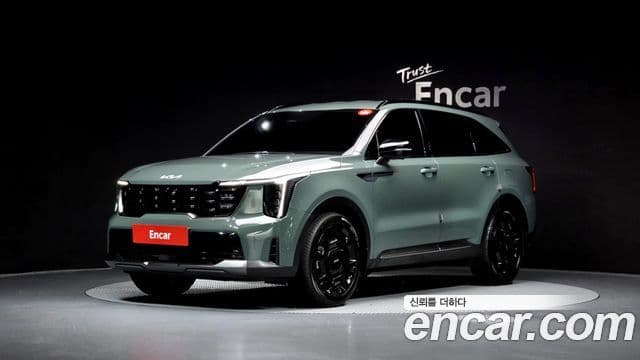 Kia Sorento 2023 — Photo 16/20