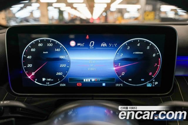 Mercedes-Benz C-Class 2024 — Фото 8/20