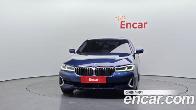 BMW 5 Series 2021 — фото 3 из 20