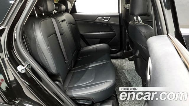 Kia Sportage 2022 — фото 12 из 20
