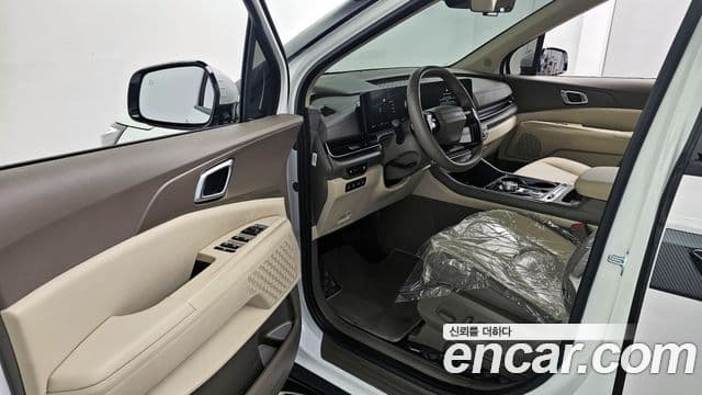 Kia Carnival 2025 — Şəkil 10/20