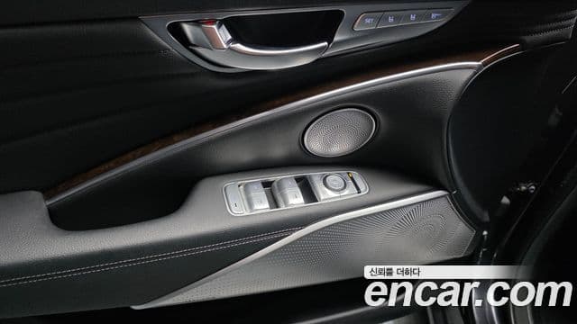 Kia The K9 2019 — фото 14 из 20