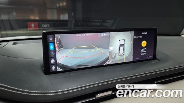Genesis GV70 2023 — ფოტო 15/20