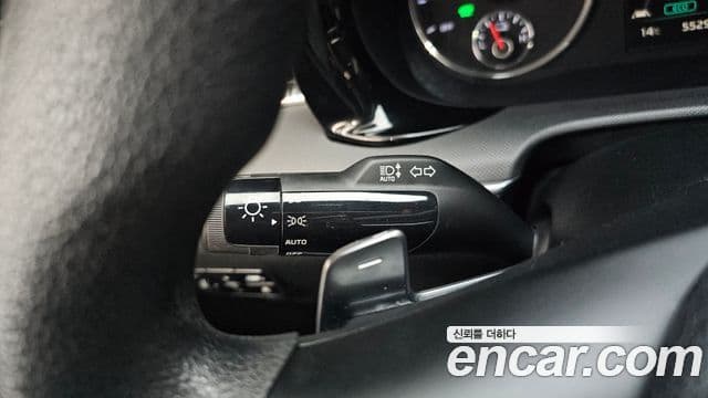Kia K5 2020 — ფოტო 19/20