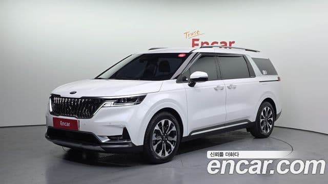 Kia Carnival 2021 — ფოტო 1/20