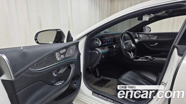 Mercedes-Benz CLS-Class 2020 — фото 8 из 19