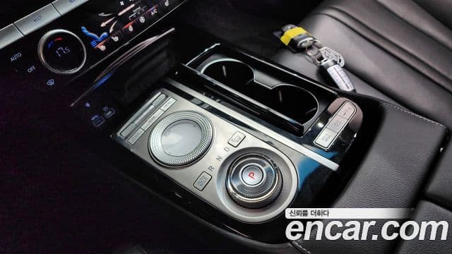 Genesis Electrified G80 2020 — ფოტო 9/20