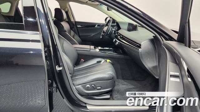 Genesis Electrified G80 2020 — ფოტო 11/20