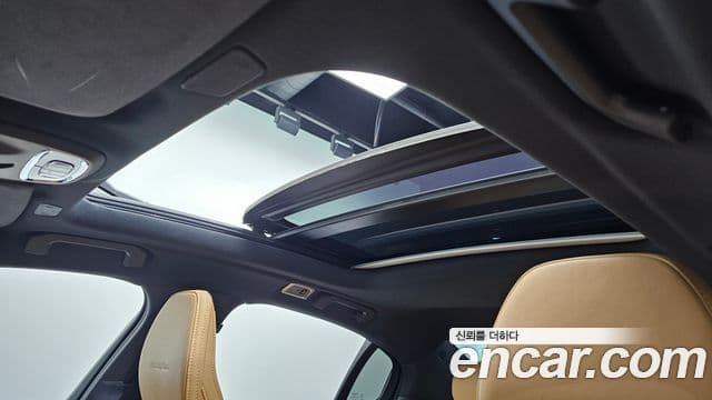 Volvo S60 2020 — ფოტო 18/20