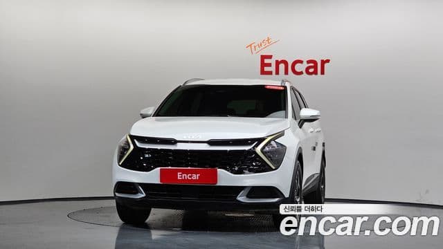 Kia Sportage 2022 — ფოტო 3/20