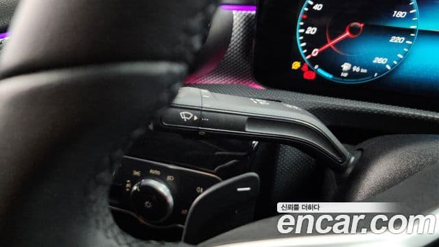 Mercedes-Benz A-Class 2021 — ფოტო 15/20