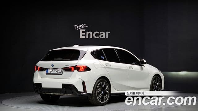 BMW 1 Series 2025 — ფოტო 2/20