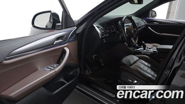 BMW X4 2020 — фото 11 из 20