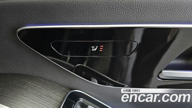 Mercedes-Benz S-Class 2021 — ფოტო 19/20
