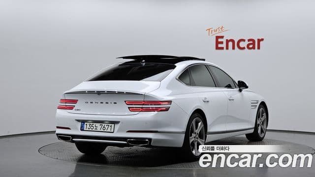 Genesis Electrified G80 2022 — ფოტო 2/20