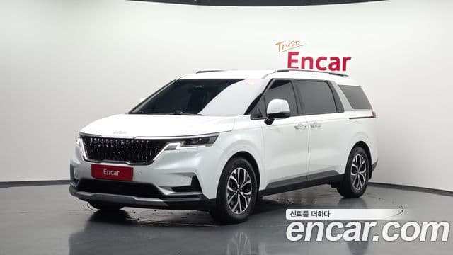 Kia Carnival 2022 — Фото 1/20