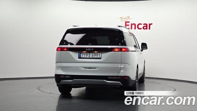 Kia Carnival 2022 — Фото 4/20
