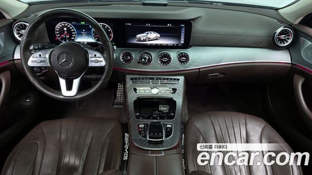 Mercedes-Benz CLS-Class 2020 — Photo 19/20