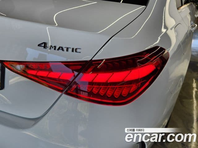 Mercedes-Benz C-Class 2022 — фото 16 из 20