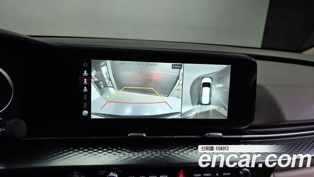 Kia Carnival 2022 — ფოტო 16/20