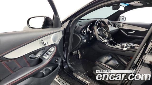 Mercedes-Benz GLC-Class 2019 — фото 8 из 20