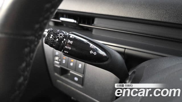 Hyundai Staria 2022 — Şəkil 16/20