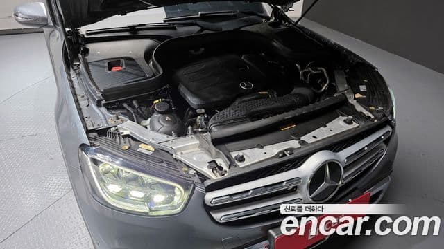 Mercedes-Benz GLC-Class 2020 — Şəkil 6/20