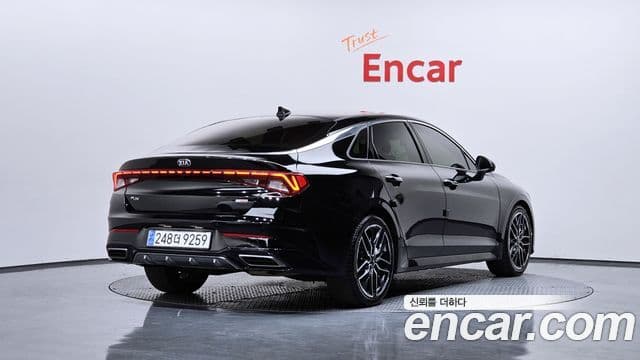 Kia K5 2021 — фото 2 из 20