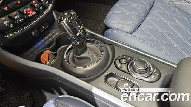 Mini Cooper S Clubman 2022 — ფოტო 9/20