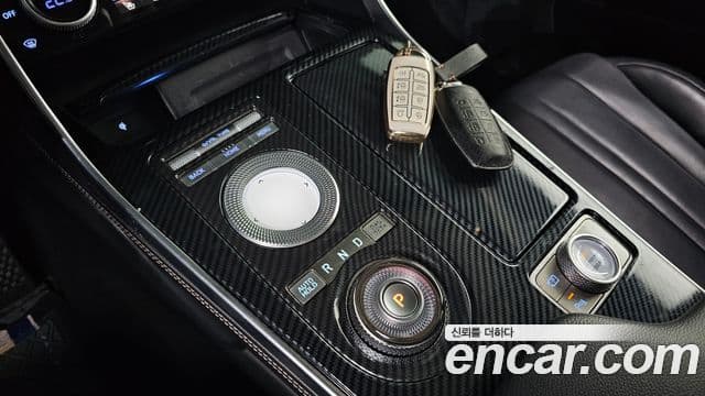 Genesis GV80 2022 — Şəkil 10/20