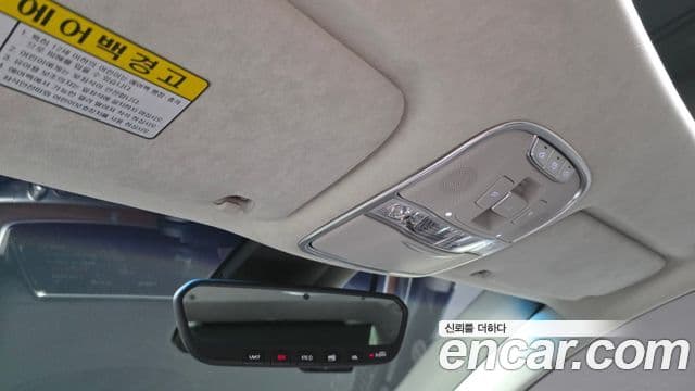 Kia The K9 2018 — Photo 20/30