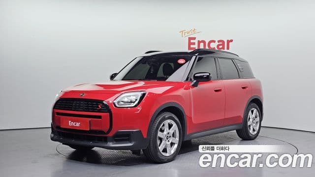 Mini Cooper S Countryman 2024 — Фото 1/20