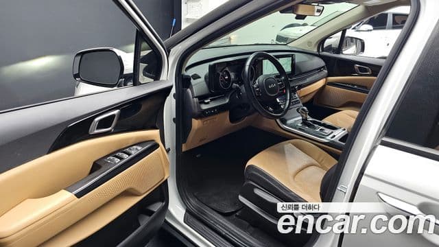 Kia Carnival 2022 — Фото 10/20