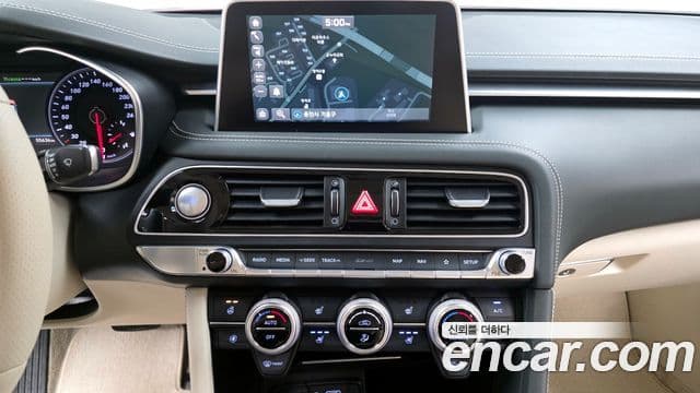 Genesis G70 2019 — Şəkil 14/20