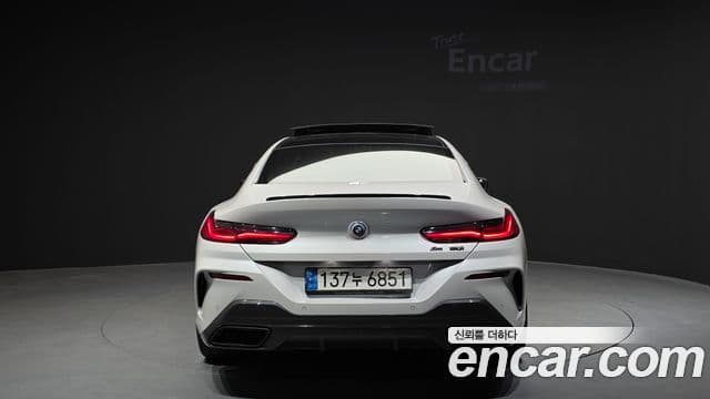 BMW 8 Series 2022 — Şəkil 3/20