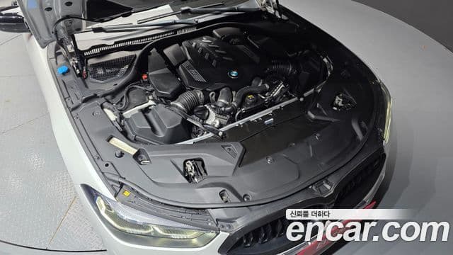 BMW 8 Series 2022 — фото 5 из 20