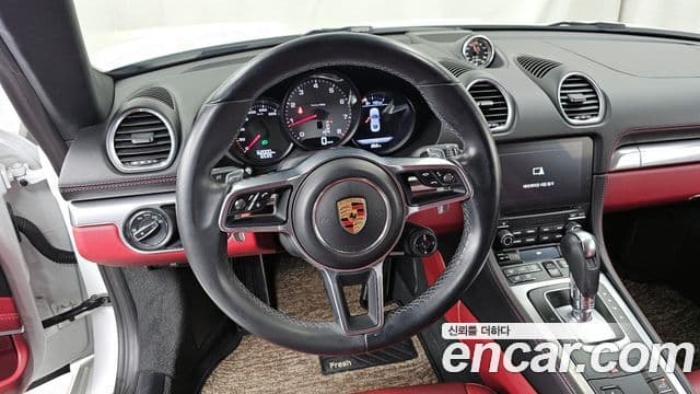 Porsche 718 Cayman 2020 — Şəkil 13/20