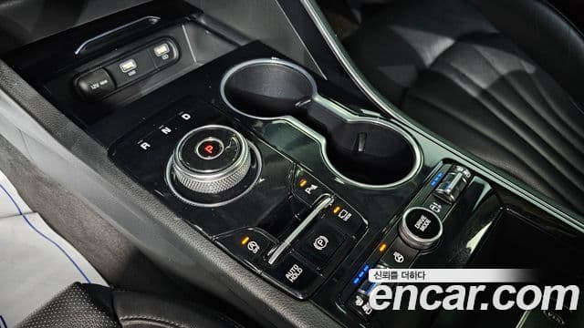 Kia K5 2020 — фото 9 из 20
