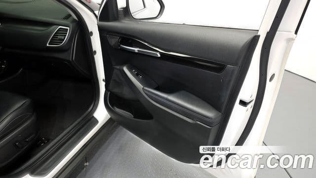 Kia Seltos 2020 — Şəkil 12/32