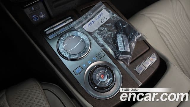 Genesis Electrified G80 2022 — Şəkil 9/20