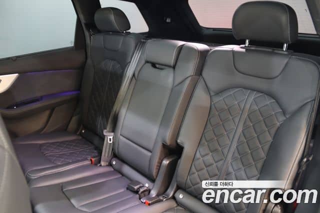 Audi Q7, 2025