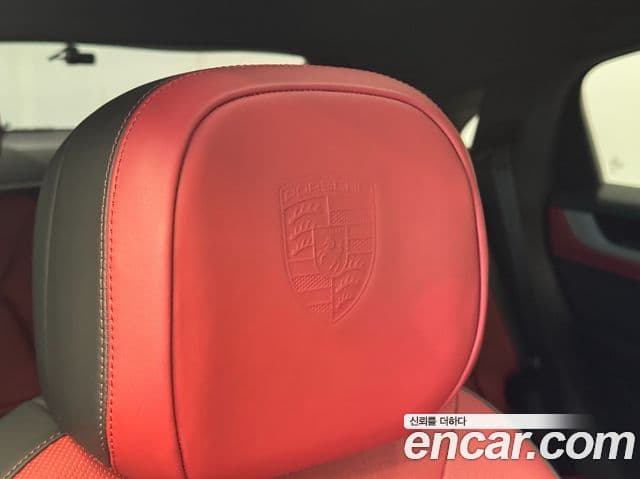 Porsche Cayenne 2025 — ფოტო 14/20