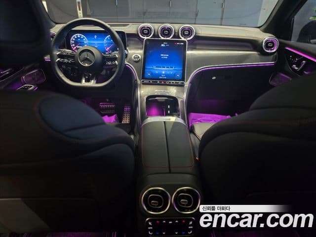 Mercedes-Benz GLC-Class 2025 — Photo 2/20