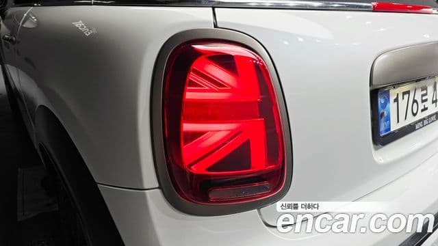 Mini Cooper S Convertible 2023 — Photo 35/35