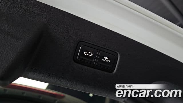 Kia Carnival 2021 — фото 20 из 20