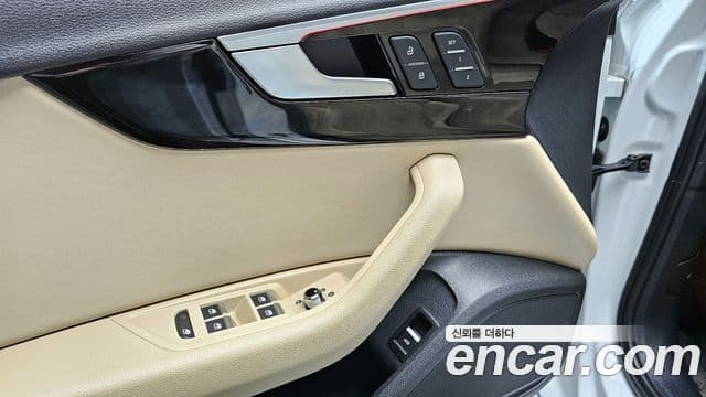 Audi A4 2021 — ფოტო 16/20