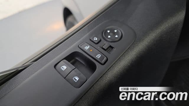 Hyundai Staria 2025 — ფოტო 12/20