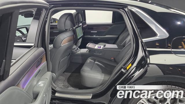 Genesis G90 2023 — фото 11 из 20